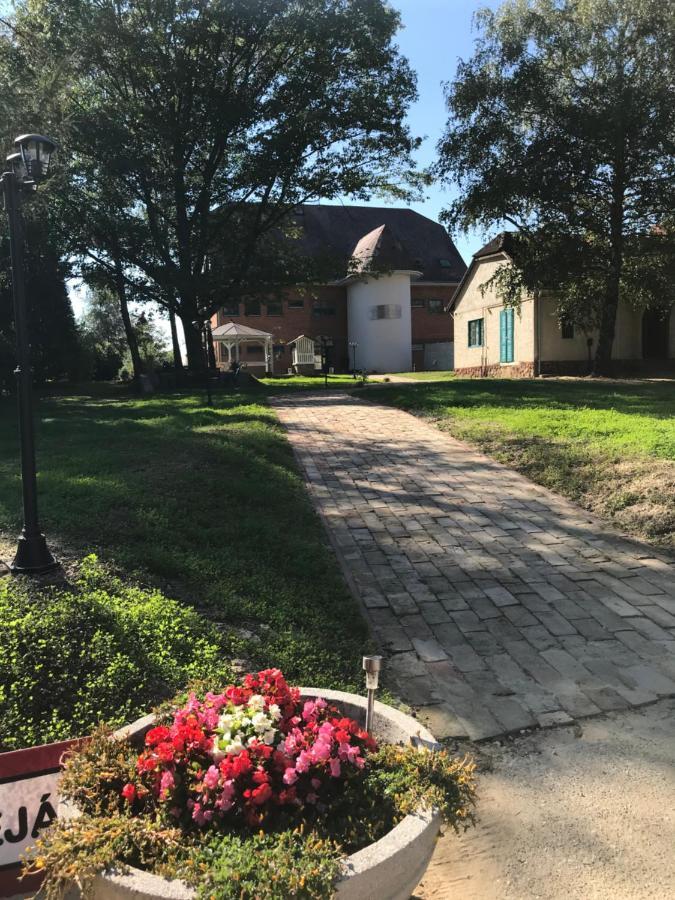 Bed and Breakfast Romahegy Rendezvenyhaz Kaposvár Zewnętrze zdjęcie