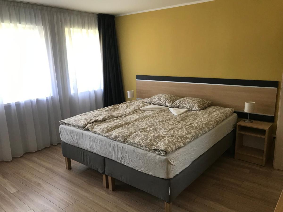 Bed and Breakfast Romahegy Rendezvenyhaz Kaposvár Zewnętrze zdjęcie